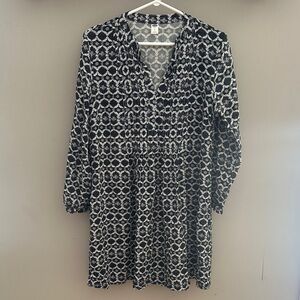 Old Navy Black and White Patterned Dress
